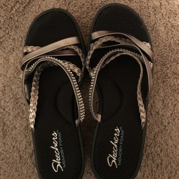 skechers sparkly flip flops